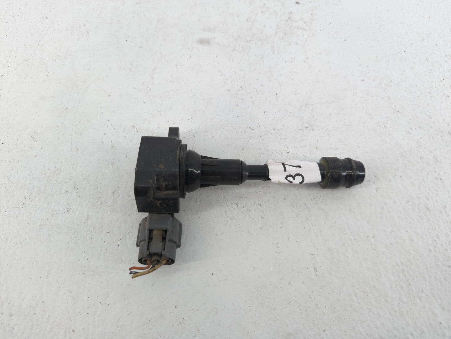 Gmc G35 Ignition Coil Igniter Pack - Oemusedautoparts1.com