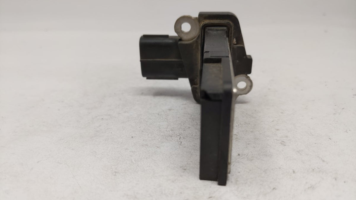 2007-2010 Gmc Savana 2500 Mass Air Flow Meter Maf Sensor - Oemusedautoparts1.com
