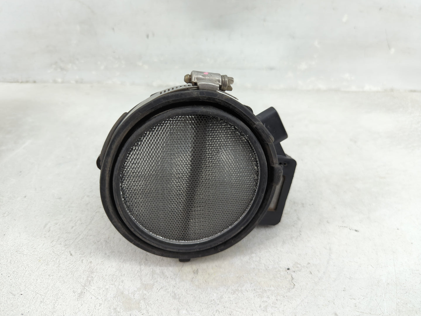 2007-2007 Gmc Sierra Mass Air Flow Meter Maf - Oemusedautoparts1.com