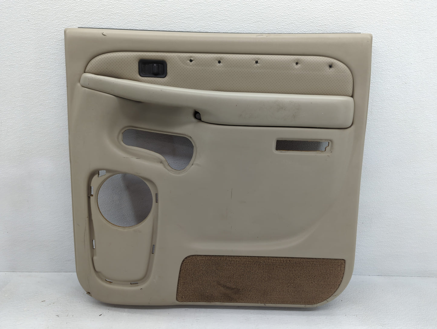 2007 Gmc Sierra Rear Left Driver Interior Door Panel Trim - Oemusedautoparts1.com