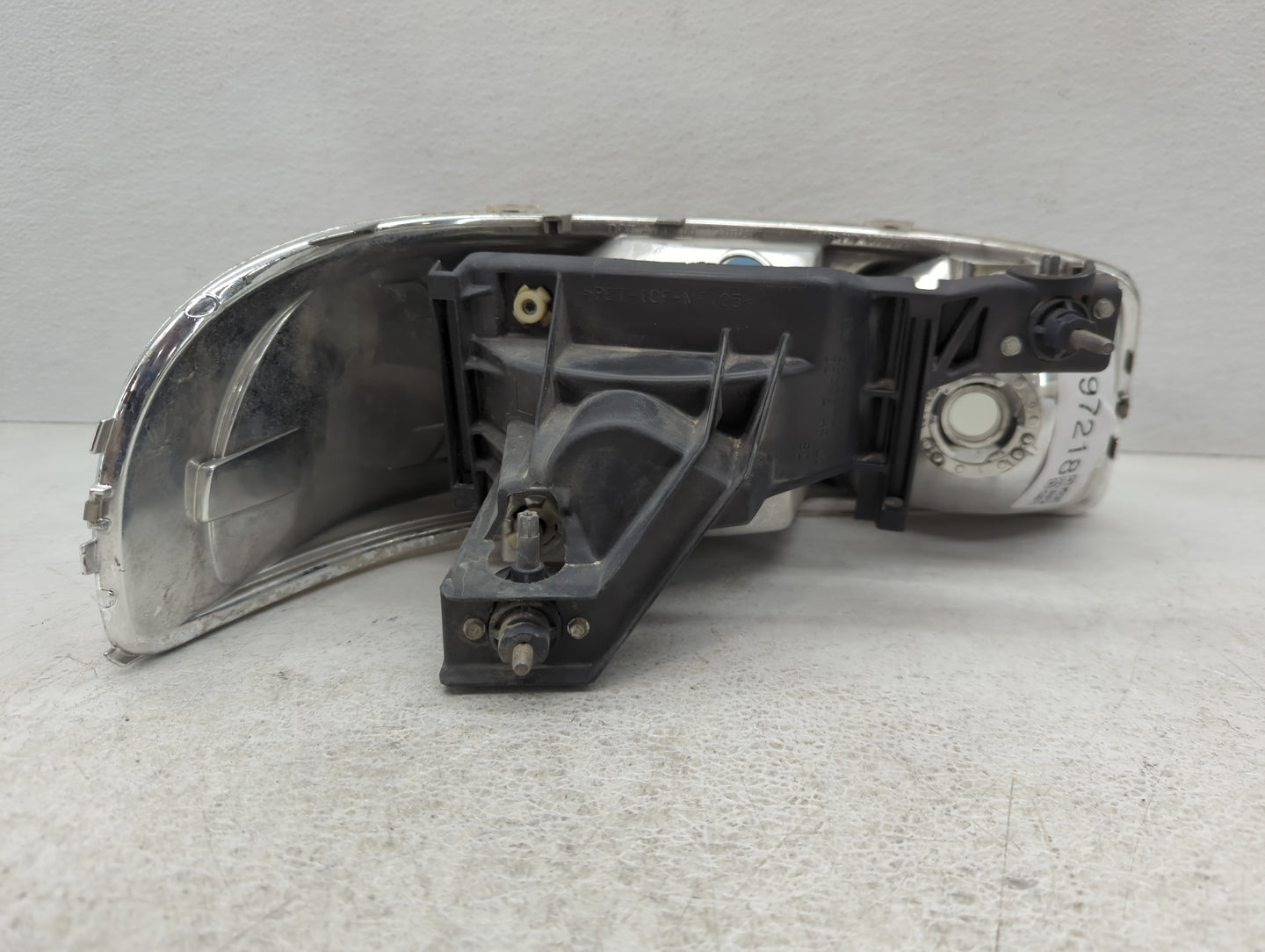 2006-2007 Gmc Sierra 1500 Driver Left Oem Head Light Headlight Lamp - Oemusedautoparts1.com