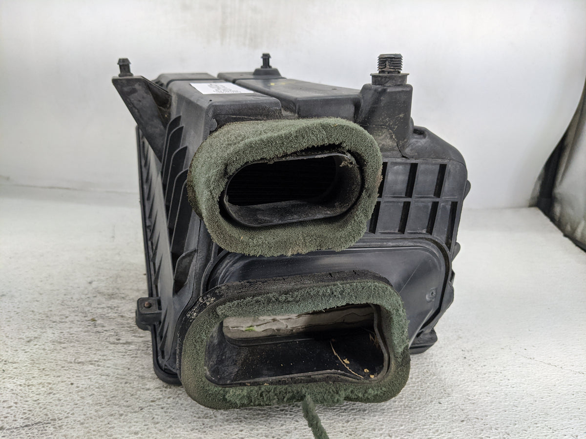 2007 Gmc Sierra 1500 Air Cleaner Intake-duct Hose Tube - Oemusedautoparts1.com