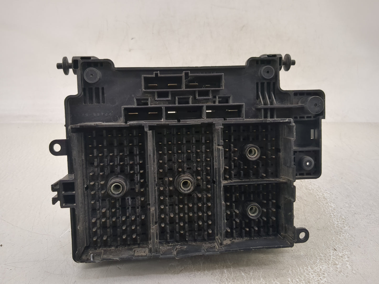 2006-2007 Gmc Sierra 2500 Fusebox Fuse Box Panel Relay Module P/N:15139209-02 Fits Fits 2006 2007 OEM Used Auto Parts - Oemu