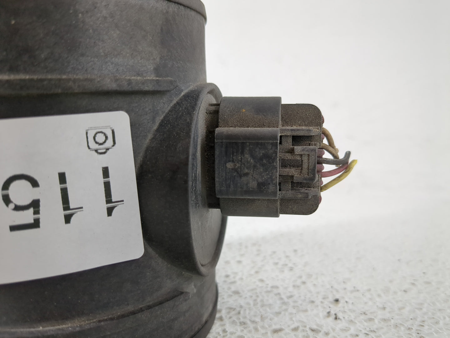 2007-2008 Gmc Yukon Mass Air Flow Meter Maf - Oemusedautoparts1.com
