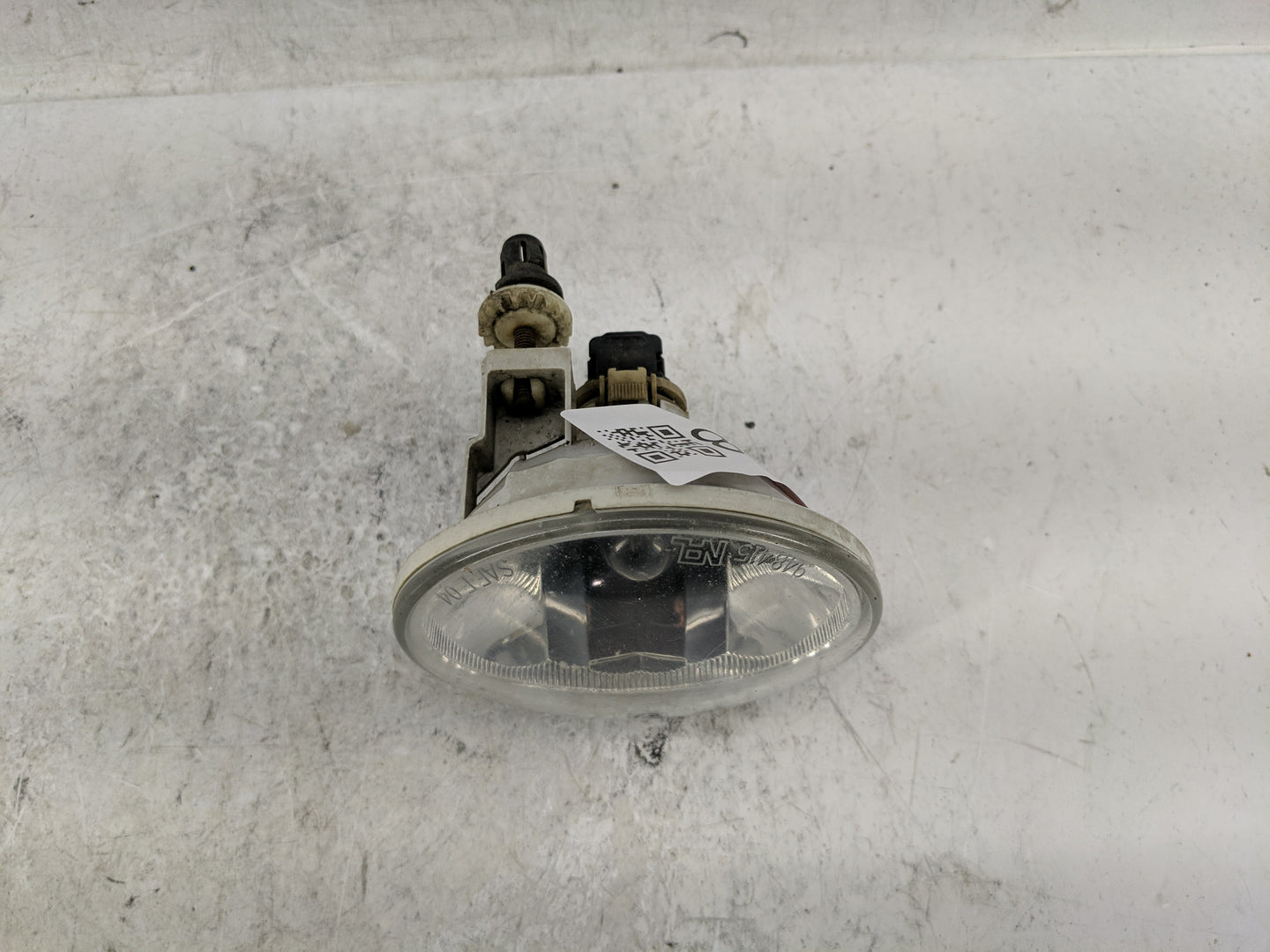 2007-2014 Gmc Yukon Driver Left Oem Front Light Lamp - Oemusedautoparts1.com