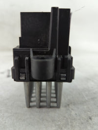 2007 Gmc Yukon Body Control Module Bcm F011024280 - Oemusedautoparts1.com