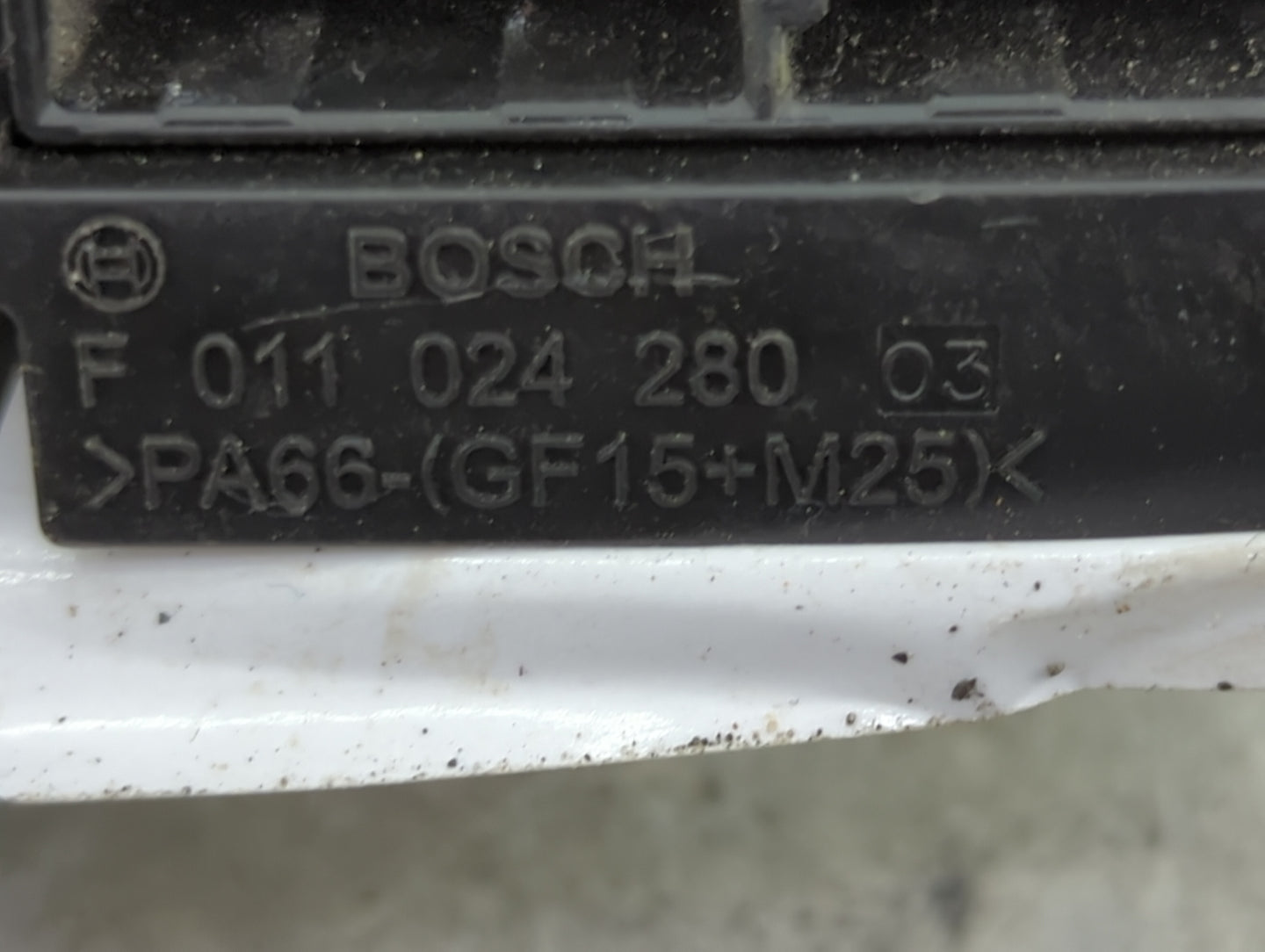2007 Gmc Yukon Body Control Module Bcm Inner Cabin Fuse Box F011024280 - Oemusedautoparts1.com