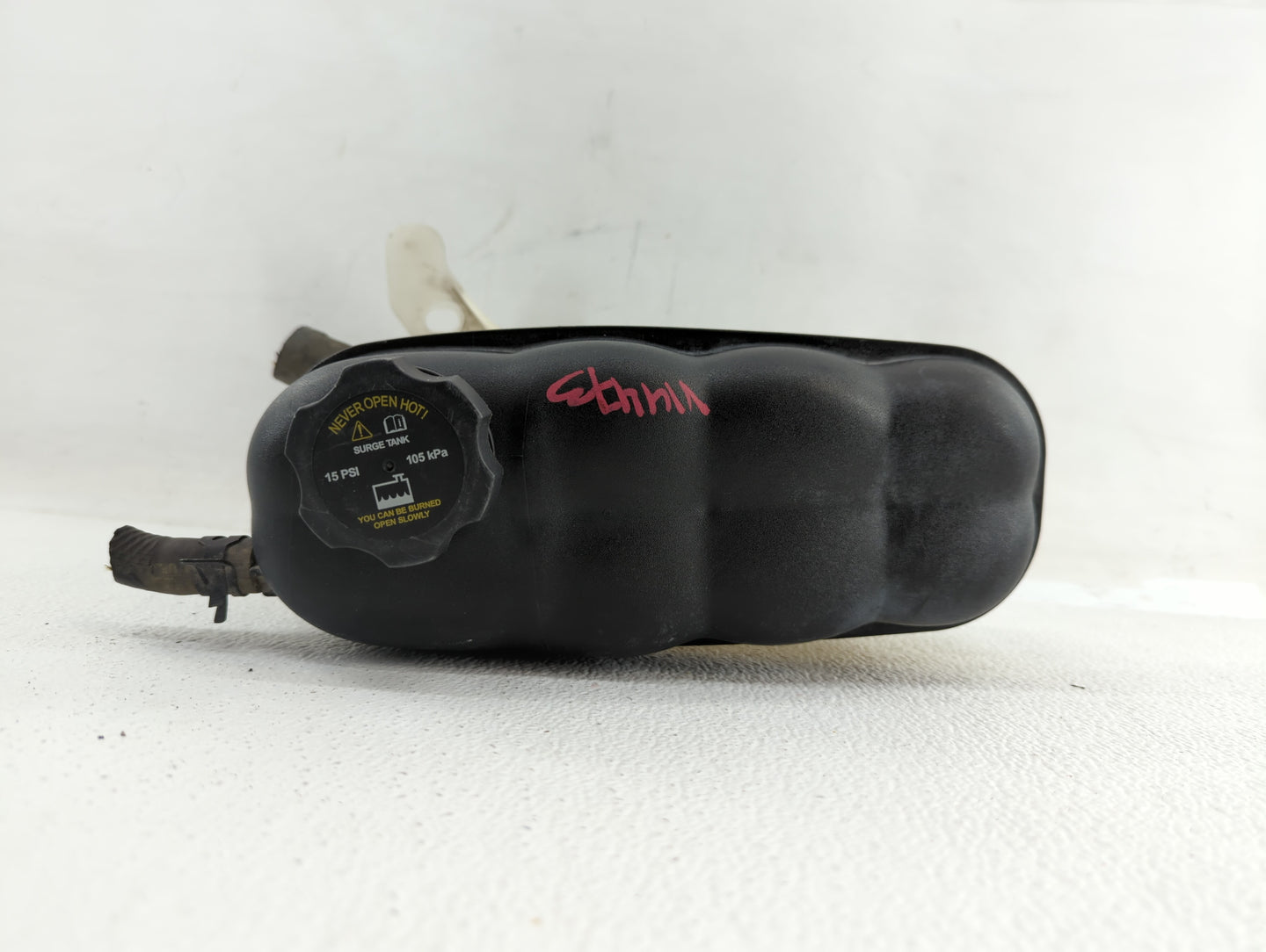 2007-2014 Gmc Yukon Windshield Washer Fluid Reservoir Bottle Oem - Oemusedautoparts1.com