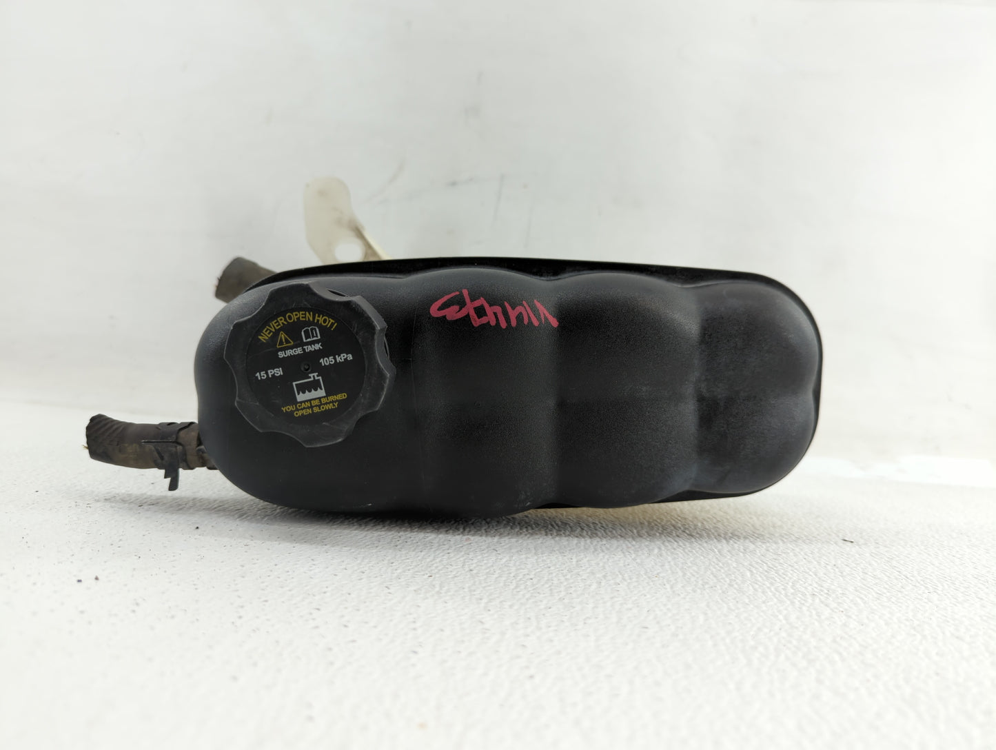 2007-2014 Gmc Yukon Windshield Washer Fluid Reservoir Bottle Oem - Oemusedautoparts1.com