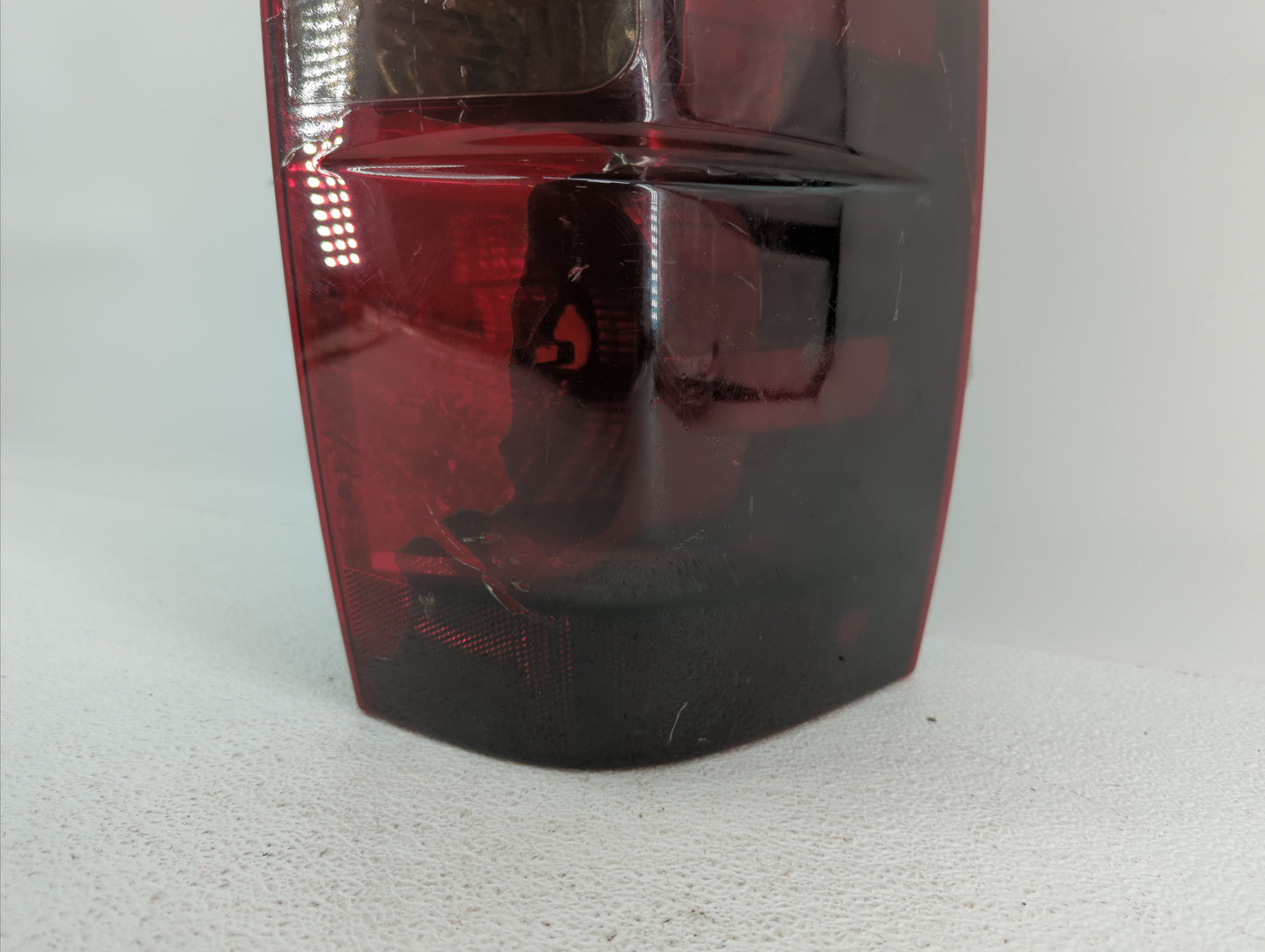 2007 Gmc Yukon Tail Light Assembly Driver Left OEM Fits OEM Used Auto Parts - Oemusedautoparts1.com