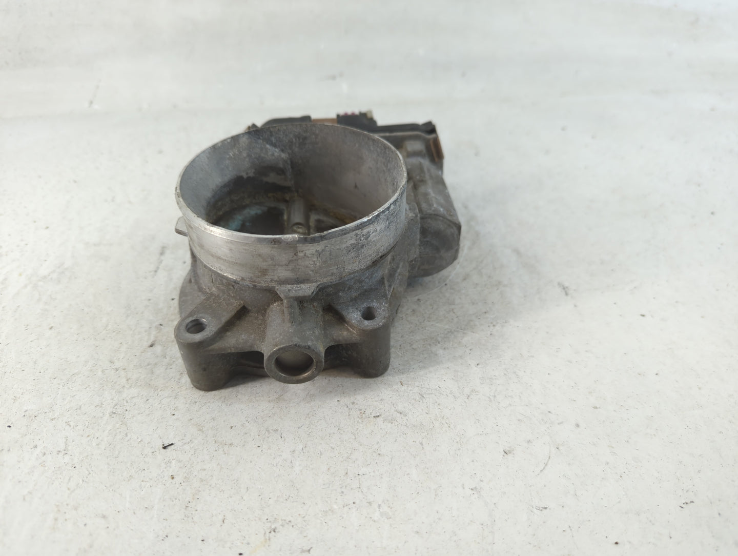 2007-2008 Gmc Yukon Throttle Body P/N:RME87-3A Fits Fits 2006 2007 2008 2009 OEM Used Auto Parts - Oemusedautoparts1.com
