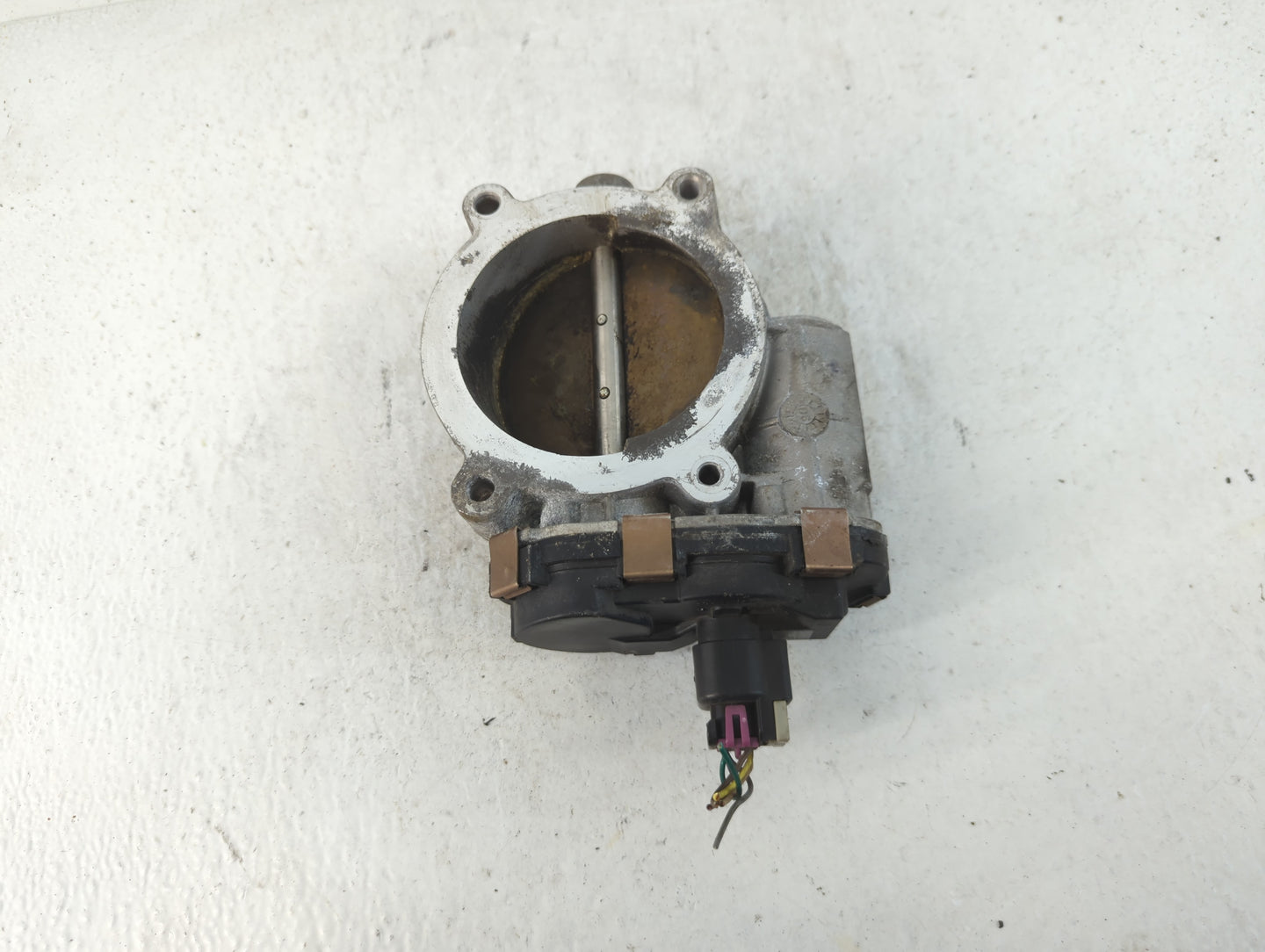 2007-2008 Gmc Yukon Throttle Body P/N:RME87-3A Fits Fits 2006 2007 2008 2009 OEM Used Auto Parts - Oemusedautoparts1.com