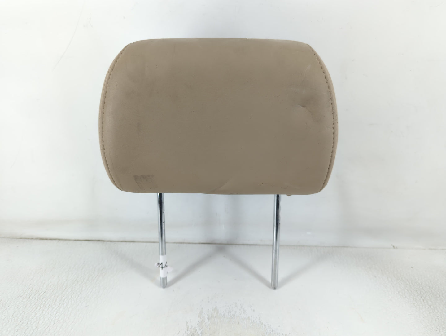 2007 Gmc Yukon Headrest Head Rest Rear Center Seat Fits OEM Used Auto Parts - Oemusedautoparts1.com