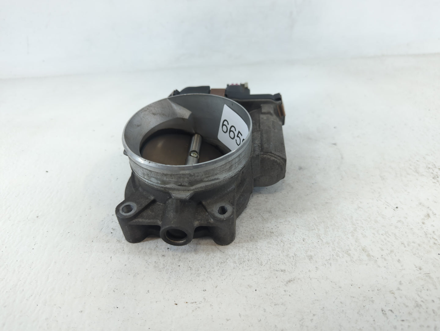 2007-2008 Gmc Yukon Xl Throttle Body P/N:309992 RME87 Fits Fits 2006 2007 2008 2009 OEM Used Auto Parts - Oemusedautoparts1.