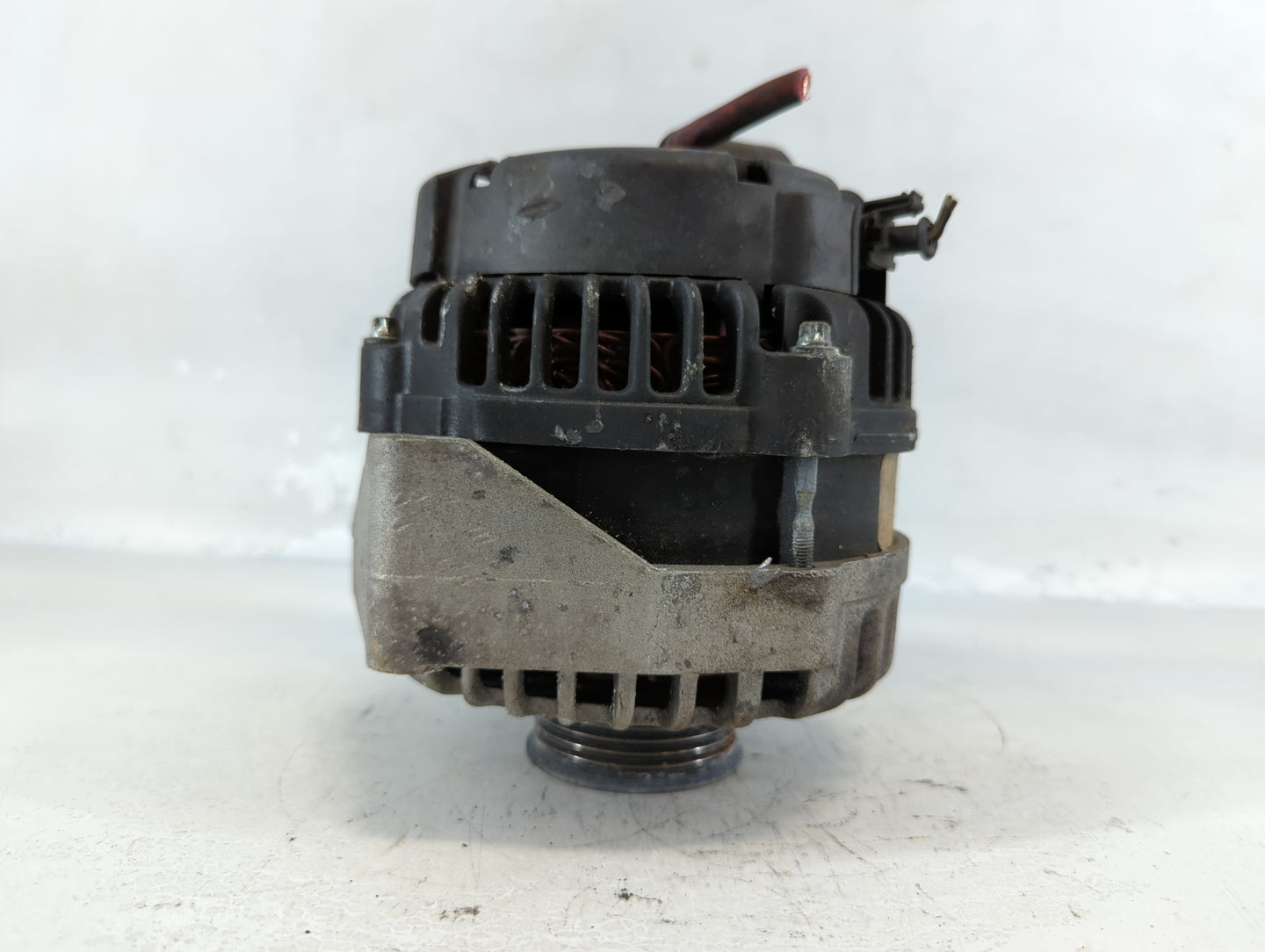 2007-2014 Gmc Yukon Xl Alternator Replacement Generator Charging Assembly Engine OEM Fits OEM Used Auto Parts - Oemusedautop