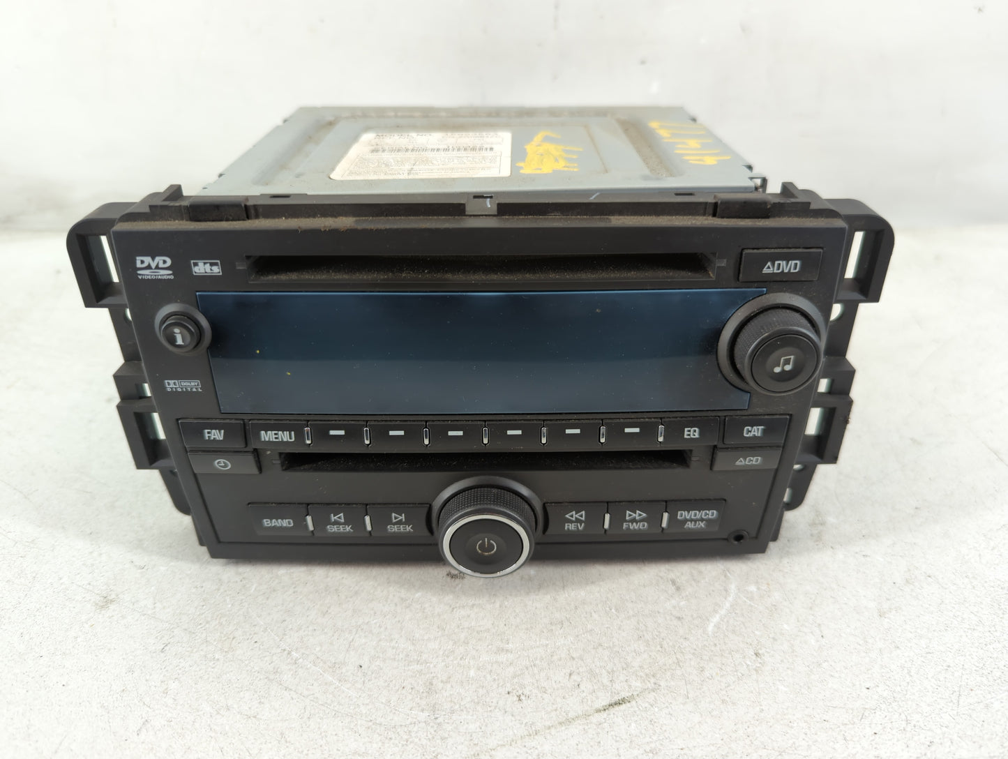 2007-2014 Gmc Yukon Xl 1500 Radio AM FM Cd Player Receiver Replacement P/N:15923583 Fits OEM Used Auto Parts - Oemusedautopa