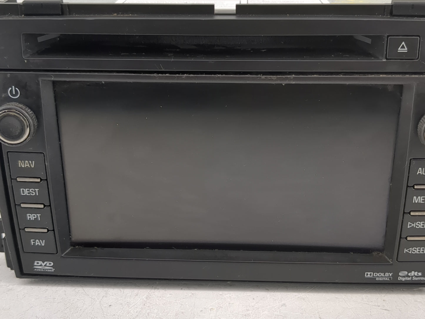 2007-2008 Gmc Yukon Xl 1500 Radio AM FM Cd Player Receiver Replacement P/N:15940102 Fits Fits 2007 2008 OEM Used Auto Parts 