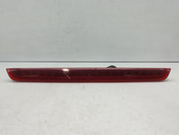 2007 Gmc Yukon Xl 2500 Third Brake Light Tail Light P/N:25794525 Fits OEM Used Auto Parts - Oemusedautoparts1.com