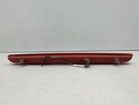 2007 Gmc Yukon Xl 2500 Third Brake Light Tail Light P/N:25794525 Fits OEM Used Auto Parts - Oemusedautoparts1.com