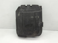 2007 Gmc Yukon Xl 2500 Engine Cover - Oemusedautoparts1.com