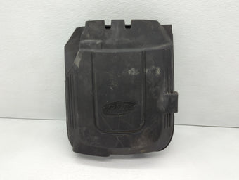 compare product 2007 Gmc Yukon Xl 2500 Engine Cover