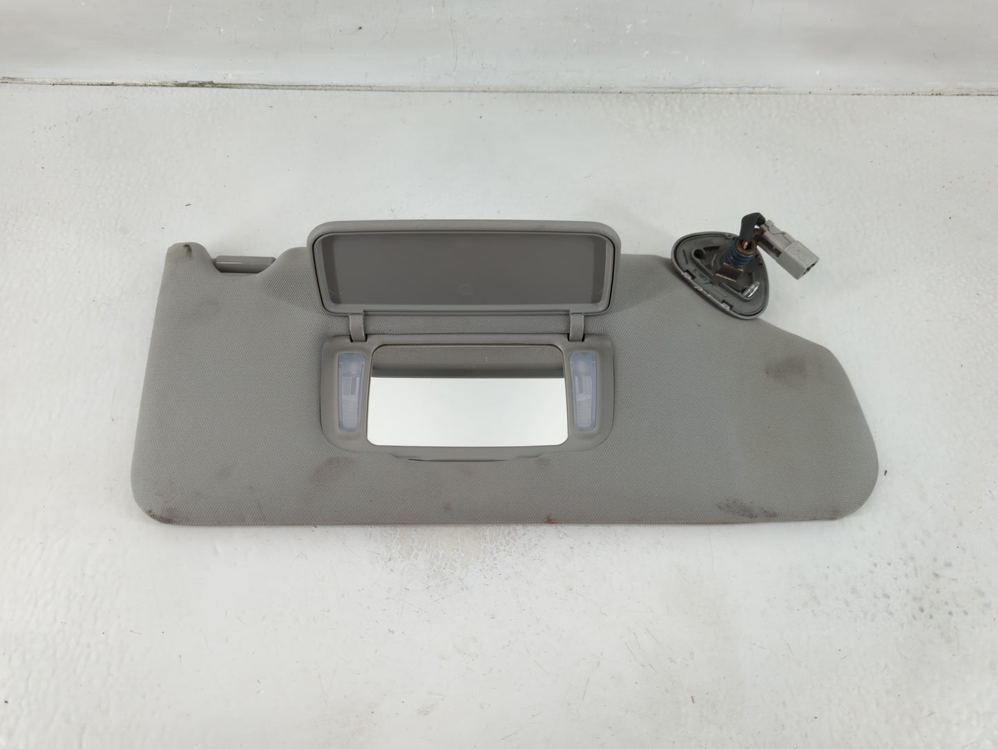 2003-2007 Honda Accord Sun Visor Shade Replacement Passenger Right Mirror Fits Fits 2003 2004 2005 2006 2007 OEM Used Auto P