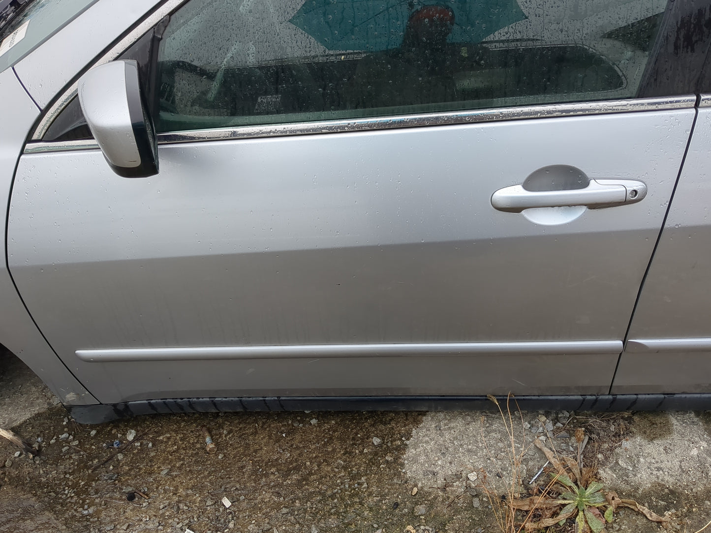 2003-2007 Honda Accord Driver Front Door Oem 1234608 - Oemusedautoparts1.com