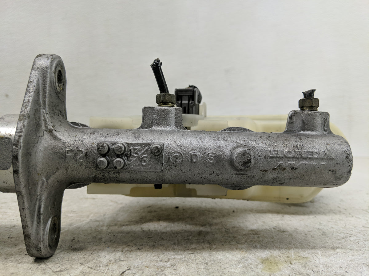 2003-2007 Honda Accord Brake Master Cylinder 1276458 - Oemusedautoparts1.com
