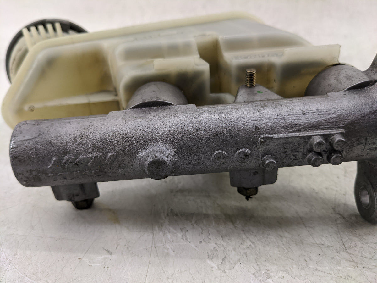 2003-2007 Honda Accord Brake Master Cylinder 1376828 - Oemusedautoparts1.com