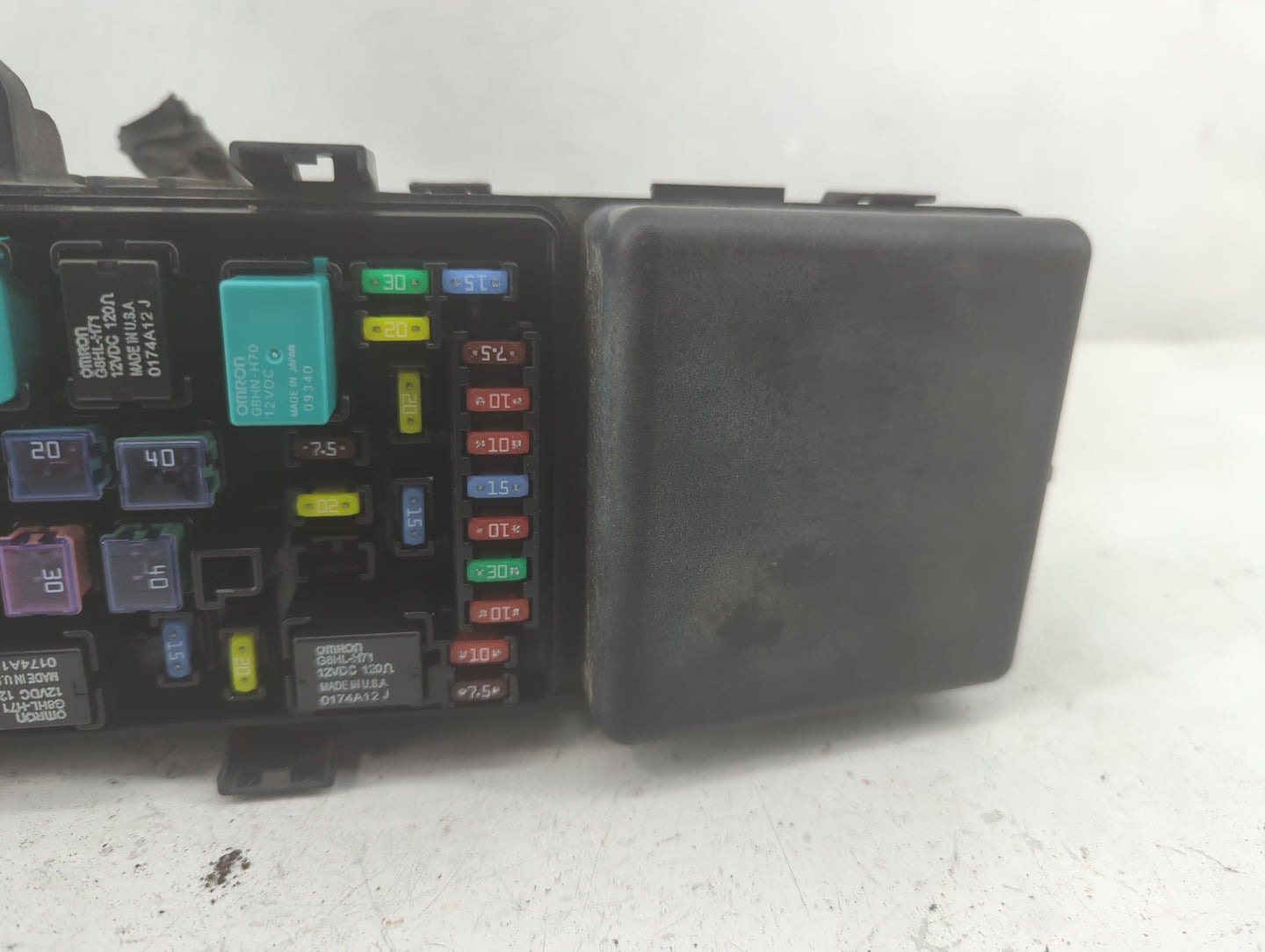 2003-2007 Honda Accord Fusebox Fuse Box Panel Relay Module P/N:38250-SDA-A02 Fits Fits 2003 2004 2005 2006 2007 OEM Used Aut