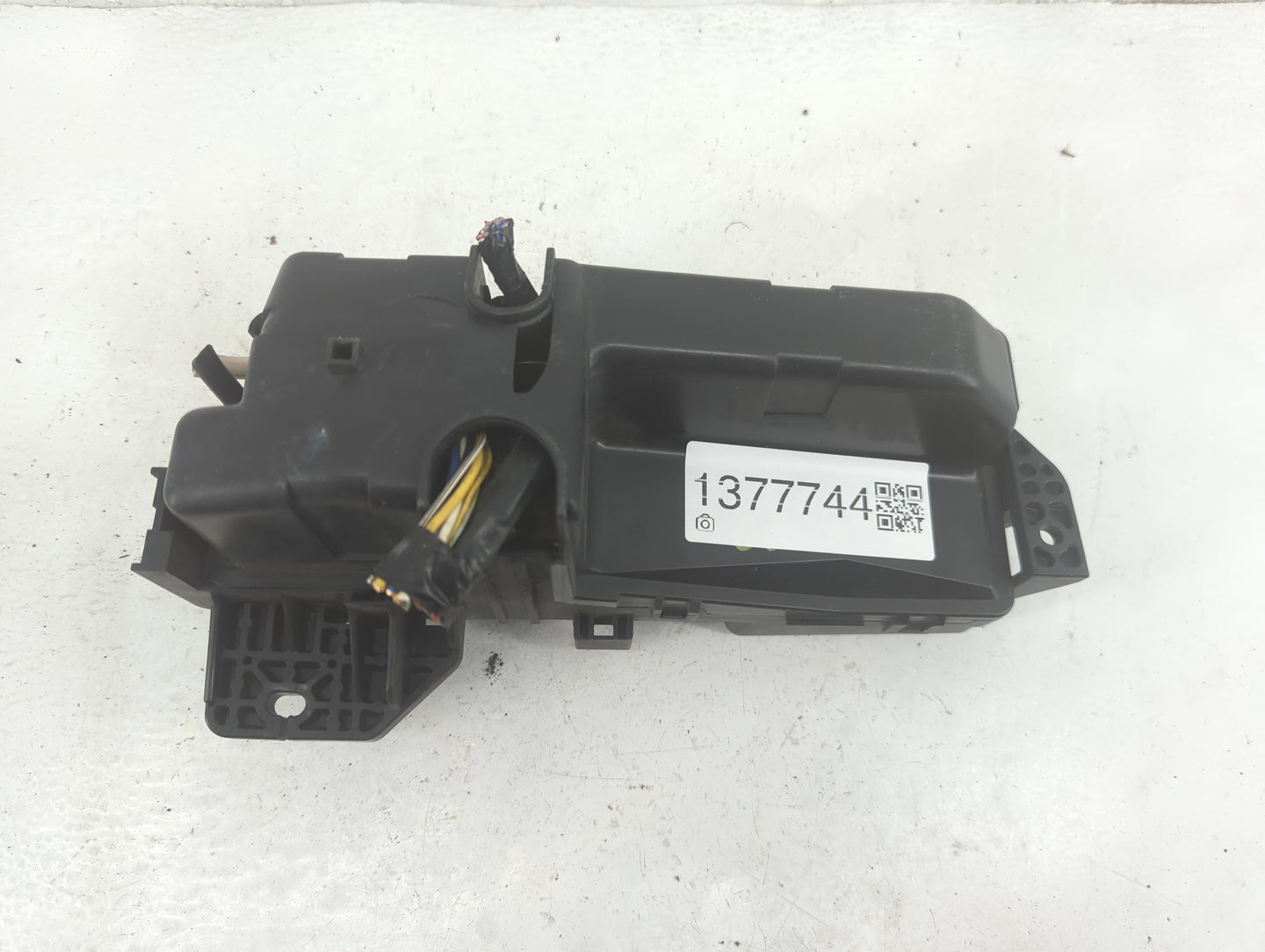 2003-2007 Honda Accord Fusebox Fuse Box Panel Relay Module P/N:38250-SDA-A02 Fits Fits 2003 2004 2005 2006 2007 OEM Used Aut