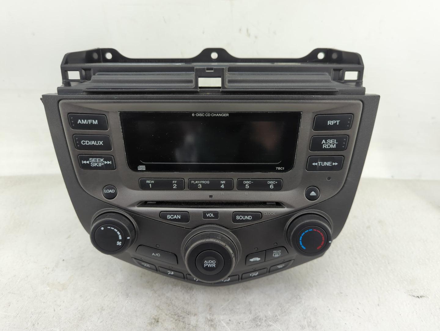 2007 Honda Accord Radio AM FM Cd Player Receiver Replacement P/N:39175-SDA-A120-M2 Fits OEM Used Auto Parts - Oemusedautopar