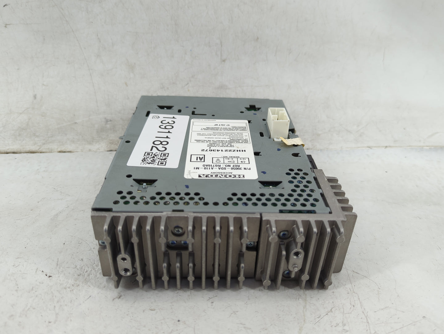 2003-2007 Honda Accord Radio AM FM Cd Player Receiver Replacement P/N:39050-SDA-A110-M1 Fits Fits 2003 2004 2005 2006 2007 O