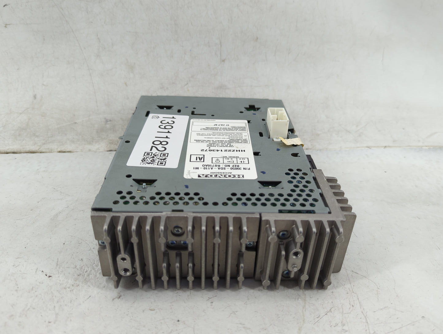2003-2007 Honda Accord Radio AM FM Cd Player Receiver Replacement P/N:39050-SDA-A110-M1 Fits Fits 2003 2004 2005 2006 2007 O