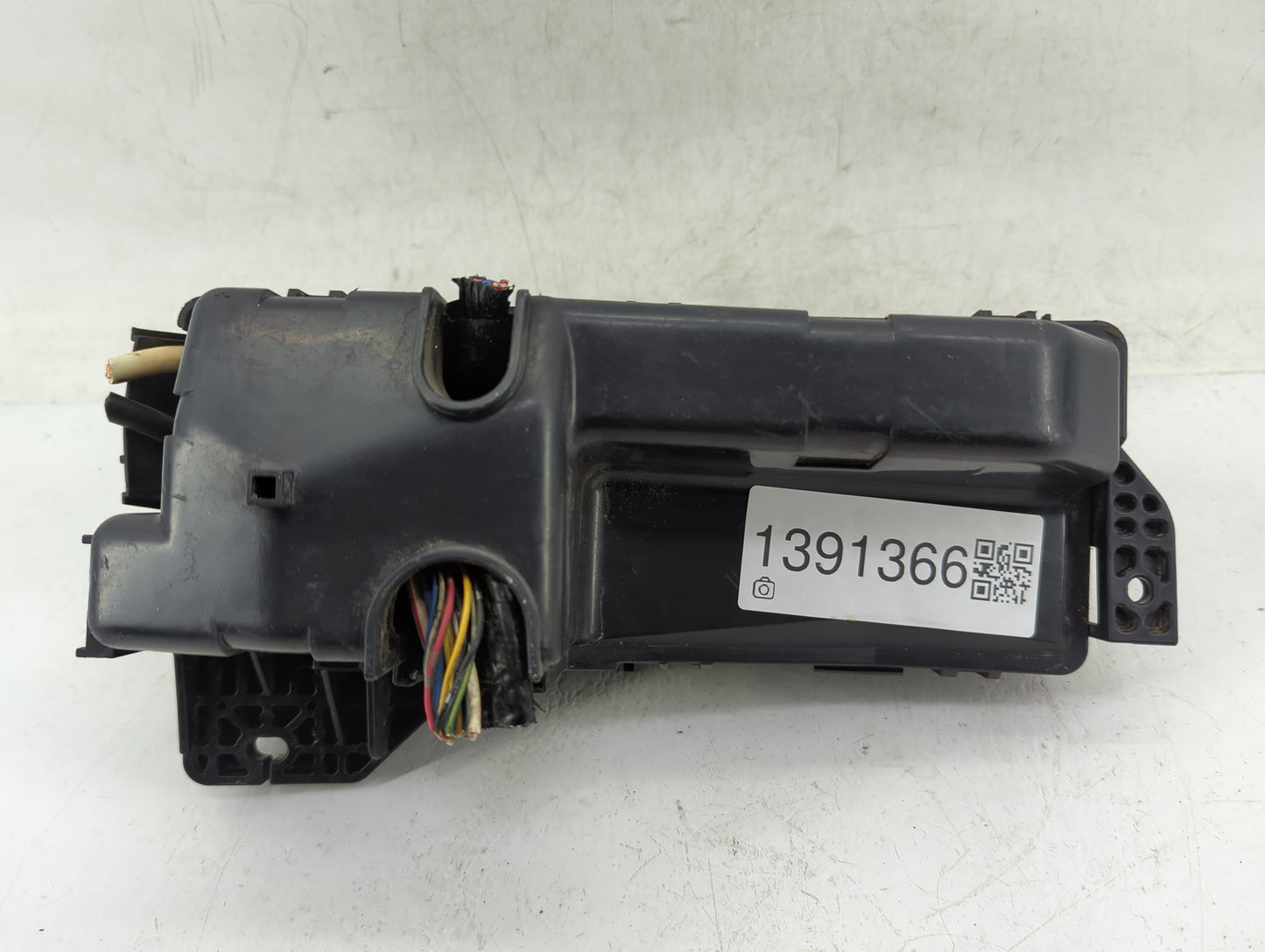 2003-2007 Honda Accord Fusebox Fuse Box Panel Relay Module P/N:38250-SDA-A02 Fits Fits 2003 2004 2005 2006 2007 OEM Used Aut