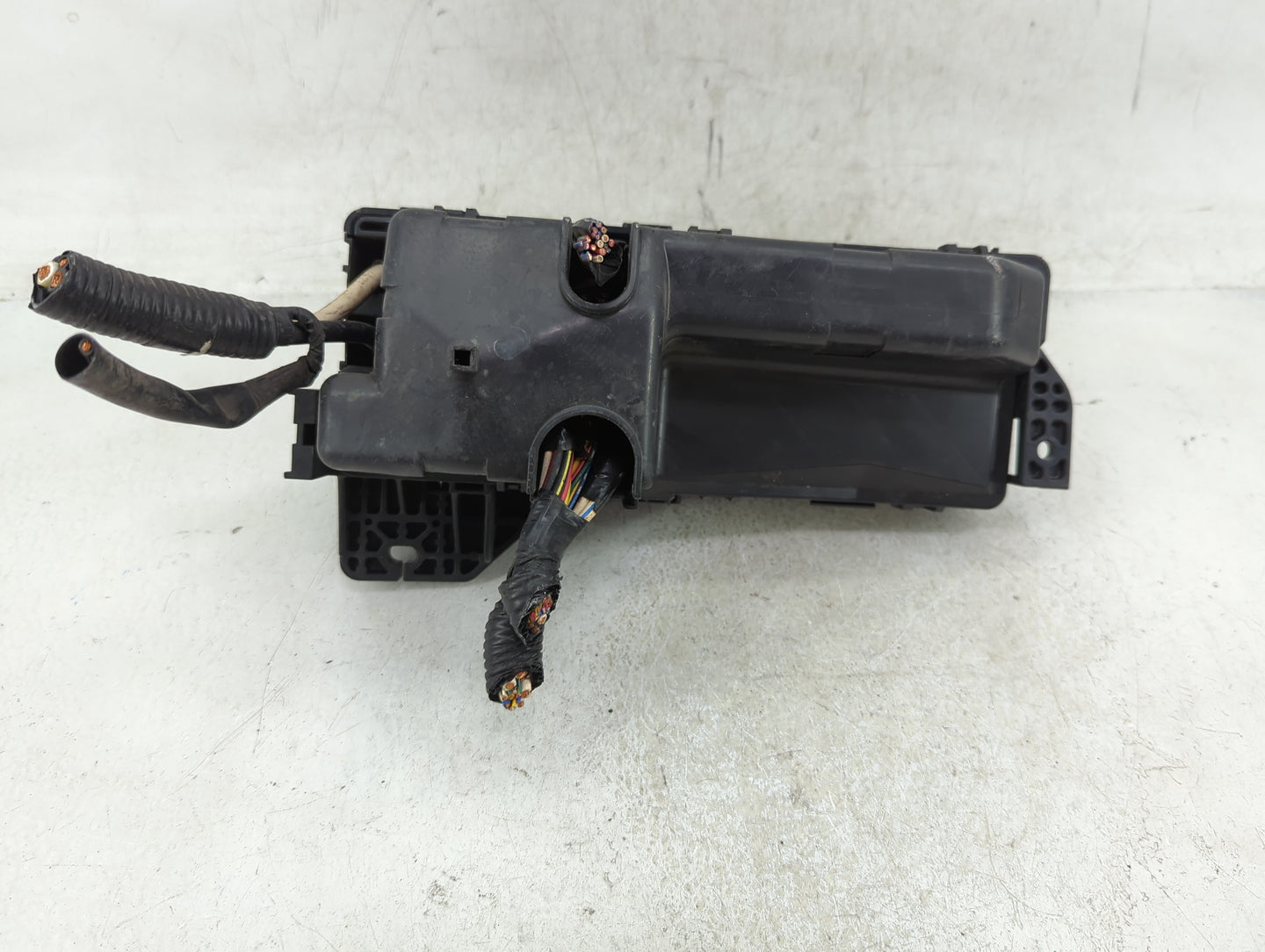 2003-2007 Honda Accord Fusebox Fuse Box Panel Relay Module Fits Fits 2003 2004 2005 2006 2007 OEM Used Auto Parts - Oemuseda