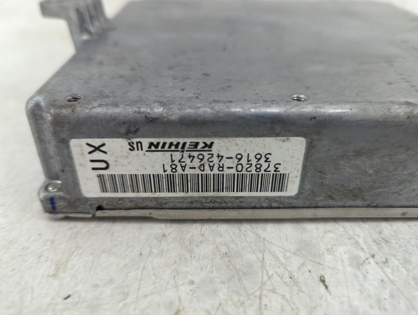 2006-2007 Honda Accord PCM Engine Control Computer ECU ECM PCU OEM P/N:37820-RAD-A81 Fits Fits 2006 2007 OEM Used Auto Parts