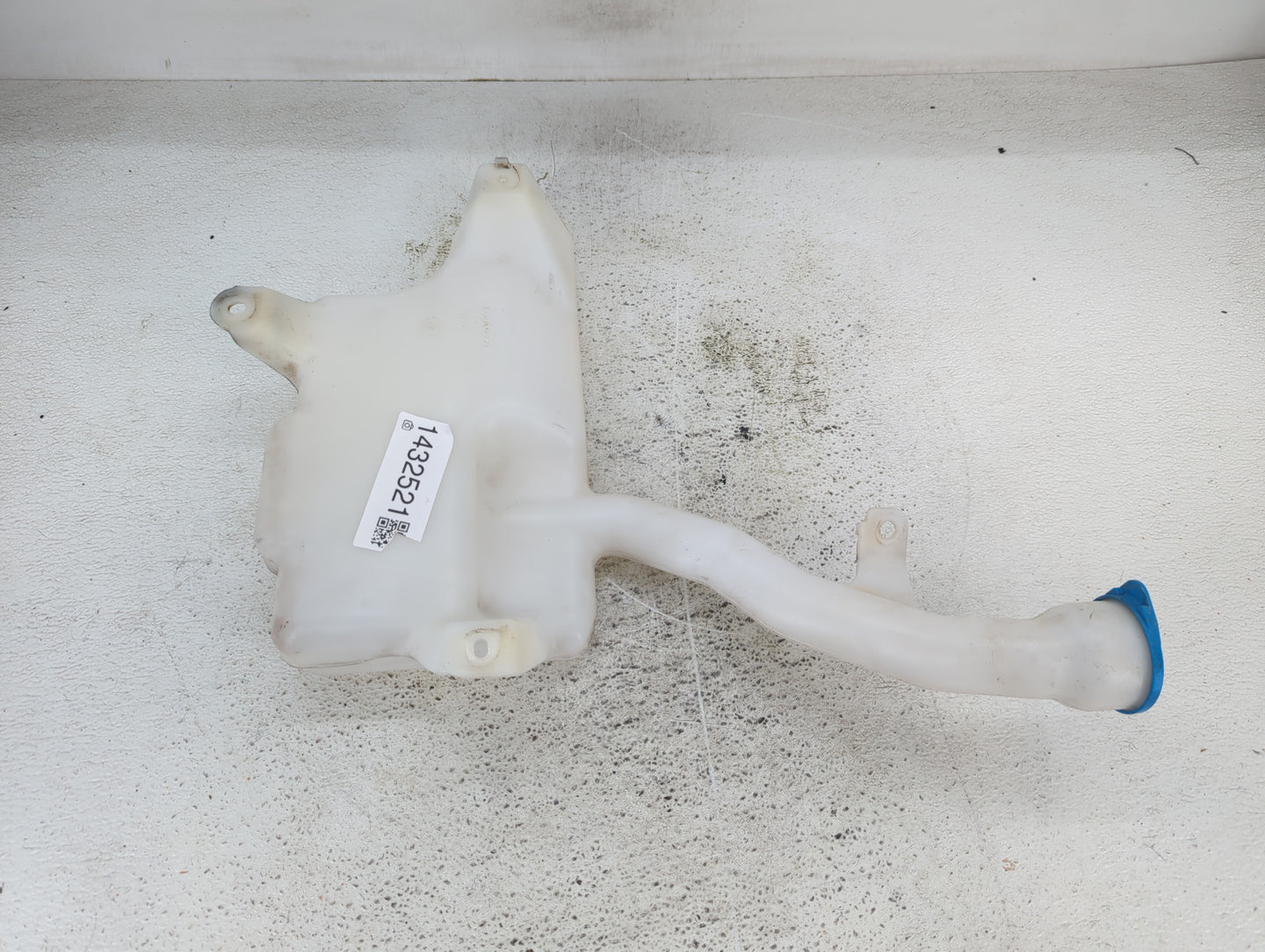 2003-2007 Honda Accord Windshield Washer Fluid Reservoir Bottle Oem - Oemusedautoparts1.com
