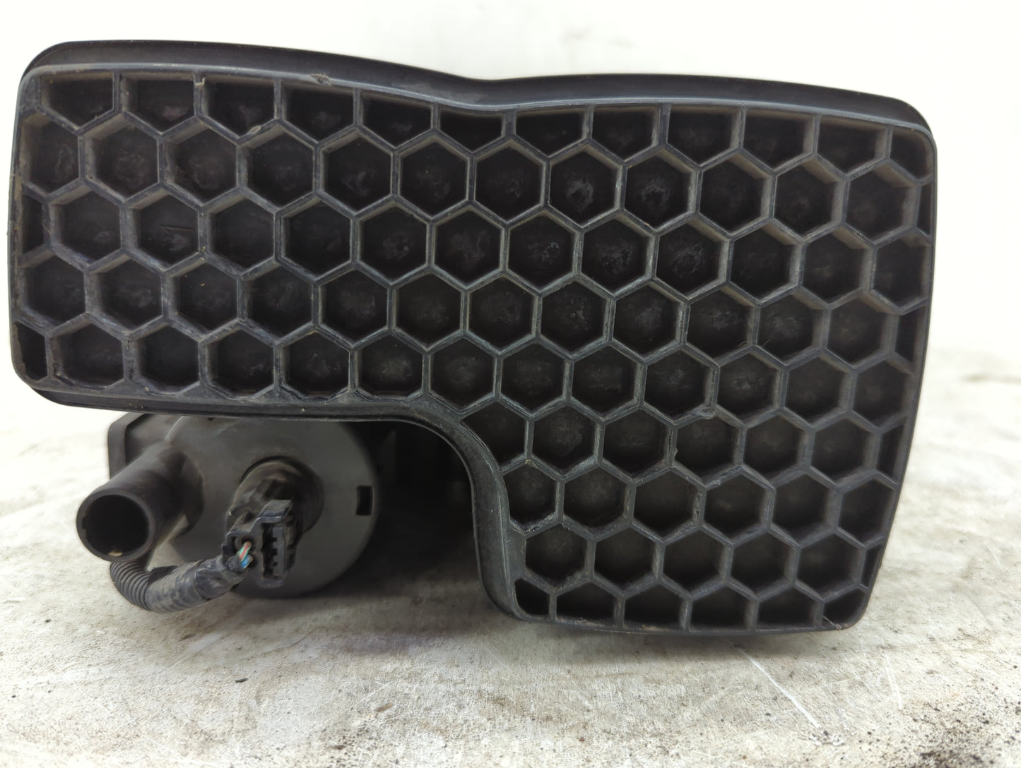 2007 Honda Accord Fuel Vapor Charcoal Canister - Oemusedautoparts1.com