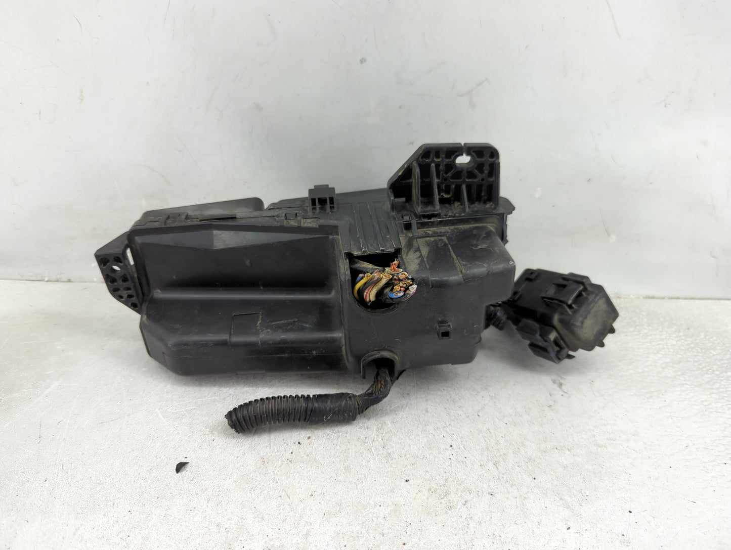 2003-2007 Honda Accord Fusebox Fuse Box Panel Relay Module P/N:YE03770211278 Fits Fits 2003 2004 2005 2006 2007 OEM Used Aut