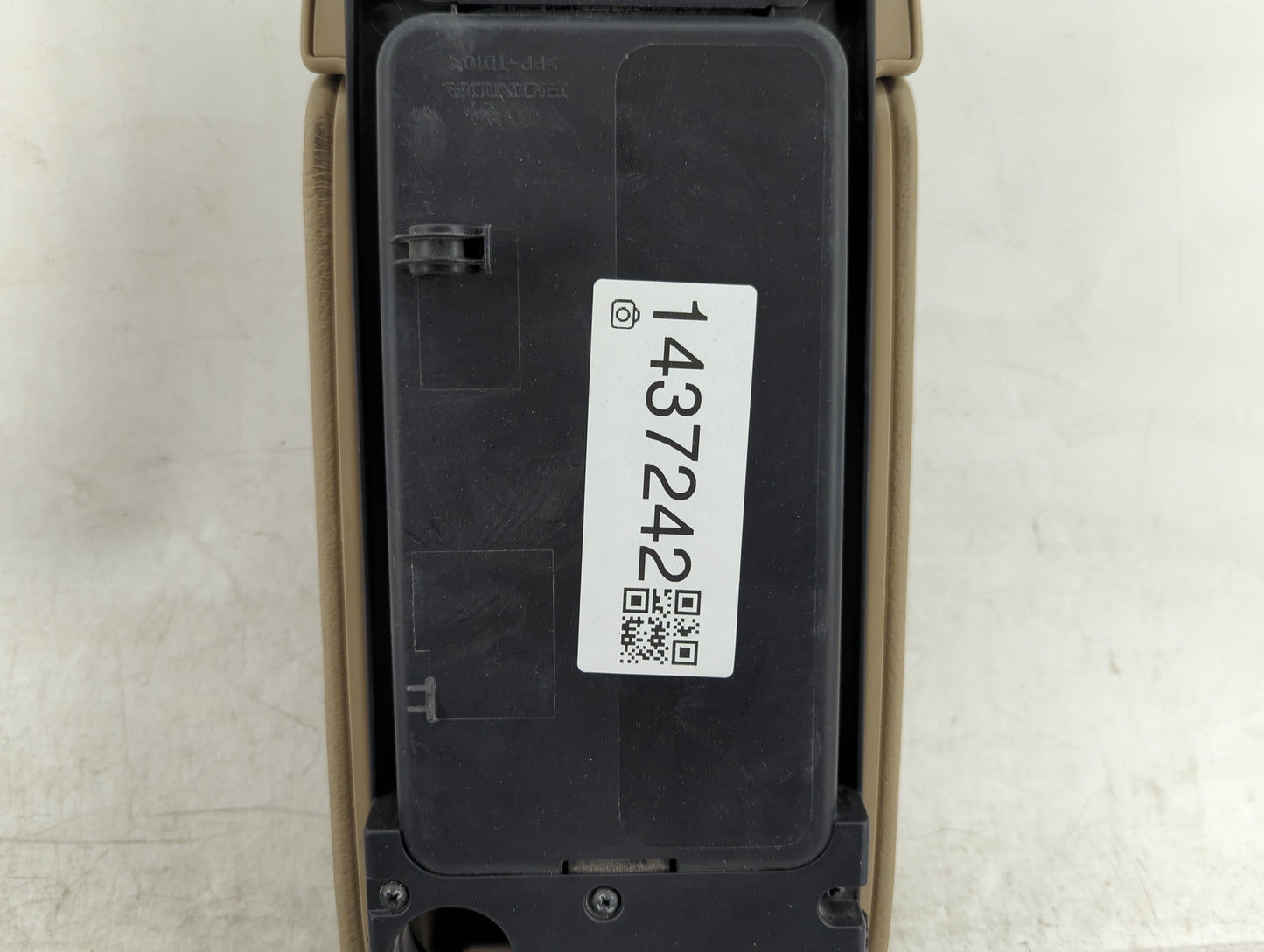 2007 Honda Accord Center Console Armrest Cover Lid Fits OEM Used Auto Parts - Oemusedautoparts1.com