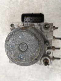 2007 Honda Accord ABS Pump Control Module Replacement P/N:7C31 A477 Fits OEM Used Auto Parts - Oemusedautoparts1.com
