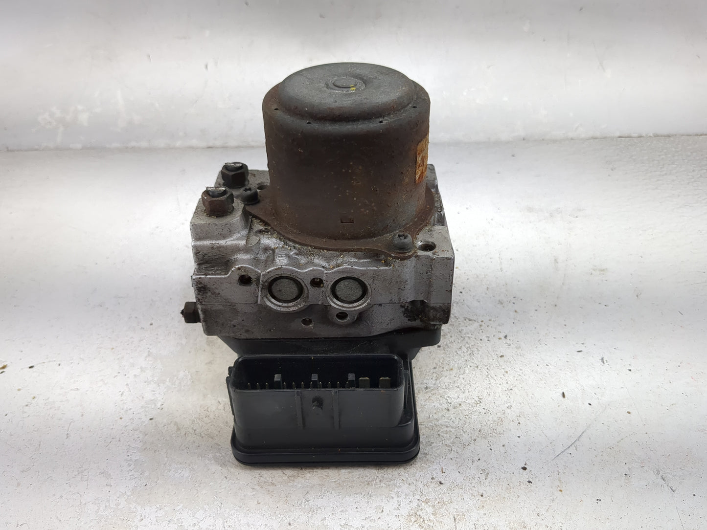 2006-2007 Honda Accord ABS Pump Control Module Replacement P/N:0265234394 Fits Fits 2006 2007 OEM Used Auto Parts - Oemuseda