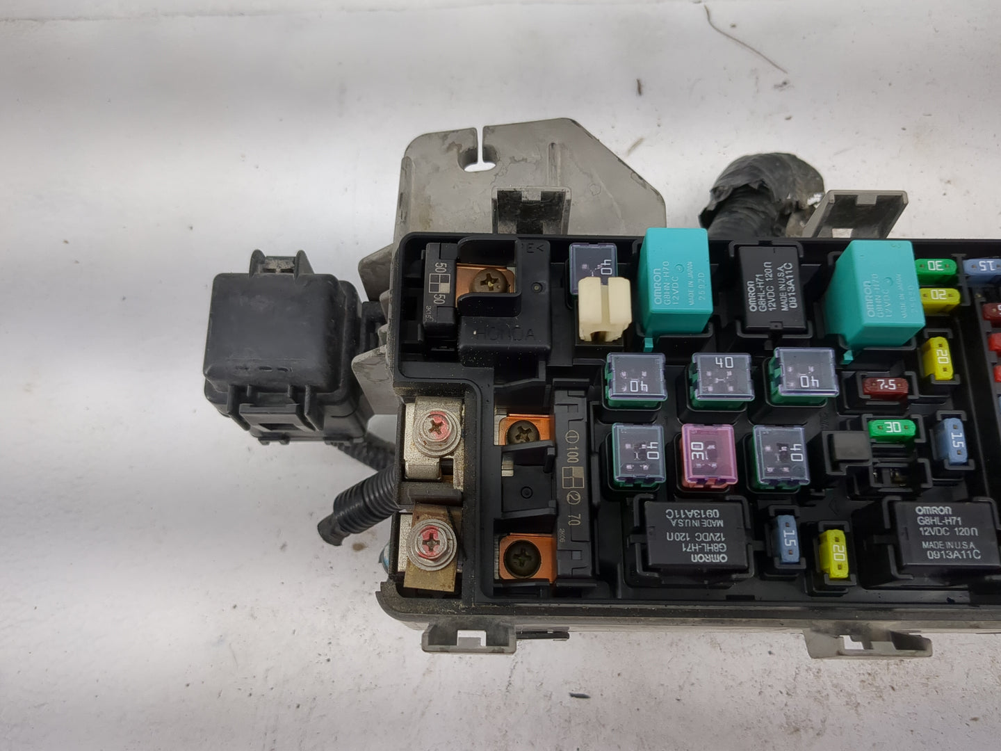 2007 Honda Accord Fusebox Fuse Box Panel Relay Module P/N:G8HL-H71 Fits OEM Used Auto Parts - Oemusedautoparts1.com