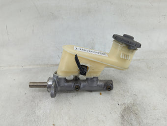 compare product 2003-2007 Honda Accord Brake Master Cylinder 1490839