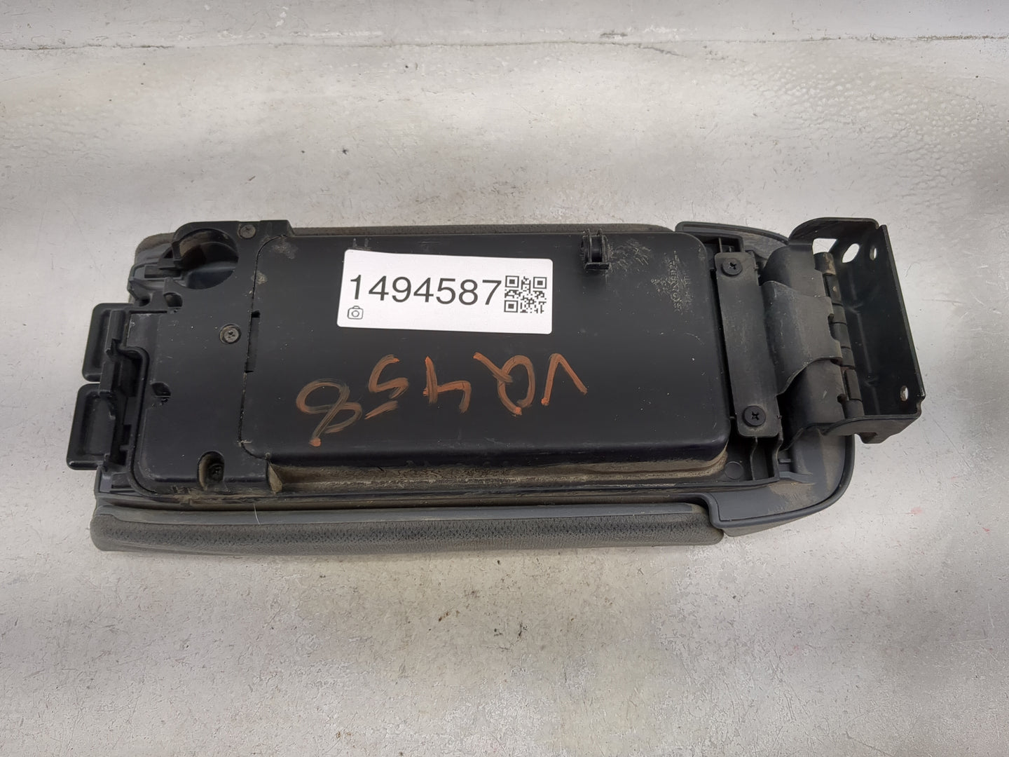 2007 Honda Accord Center Console Armrest Cover Lid Fits OEM Used Auto Parts - Oemusedautoparts1.com