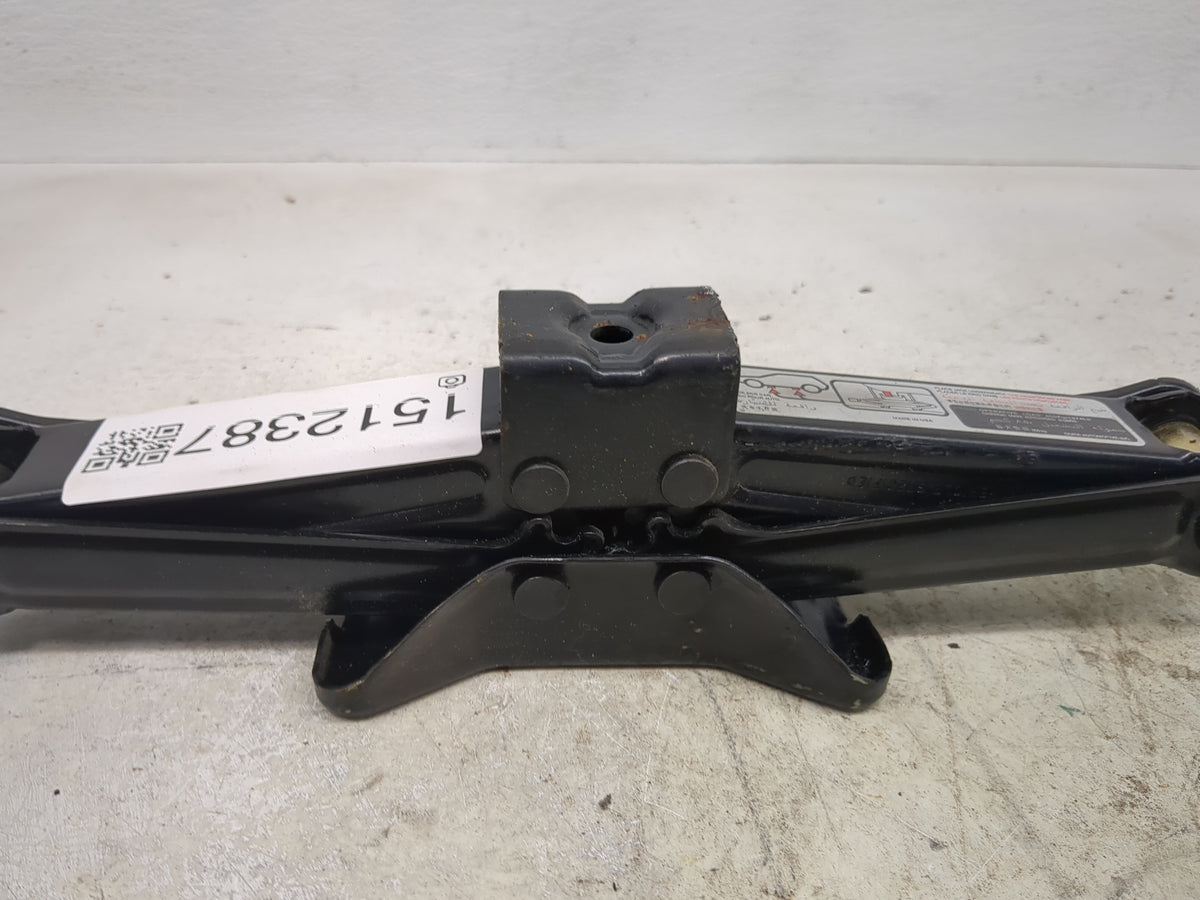 2007 Honda Accord Spare Scissor Car Jack Black - Oemusedautoparts1.com
