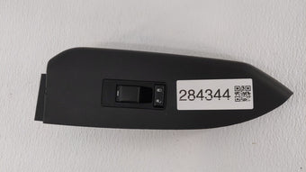 compare product 2007 Honda Accord Passeneger Right Power Window Switch 78203260997d