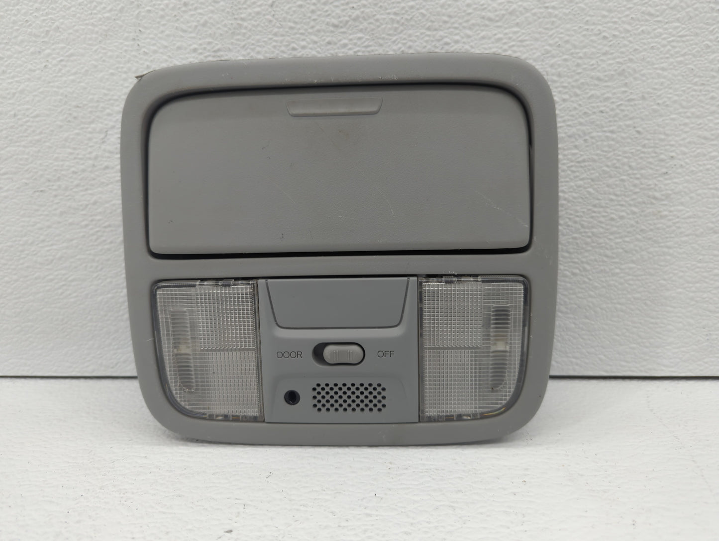 2007 Honda Accord Overhead Roof Console Grey - Oemusedautoparts1.com