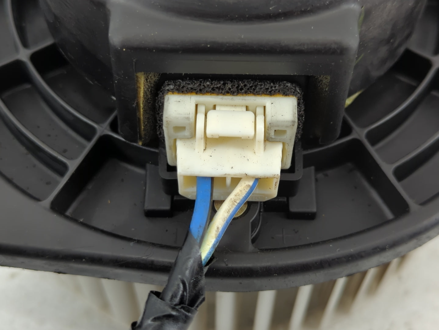 2003-2007 Honda Accord Heater AC Blower Motor Fits Fits 2003 2004 2005 2006 2007 OEM Used Auto Parts - Oemusedautoparts1.com